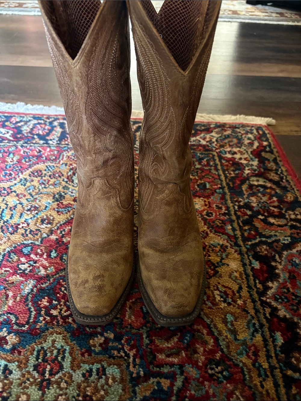 Ariat Women's Lively cowboy boots in Old West brown leather